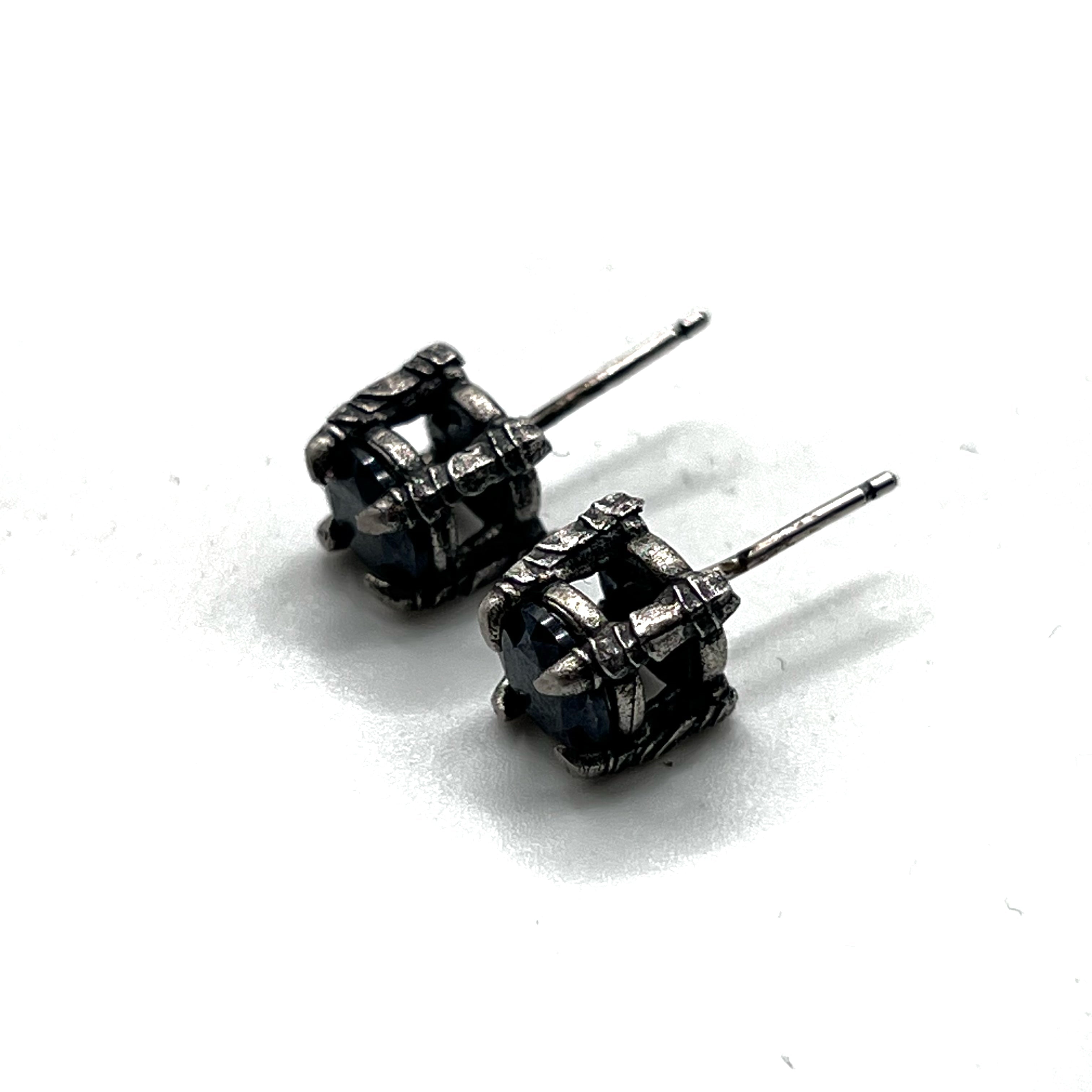 Silver Dragonclaw Studs