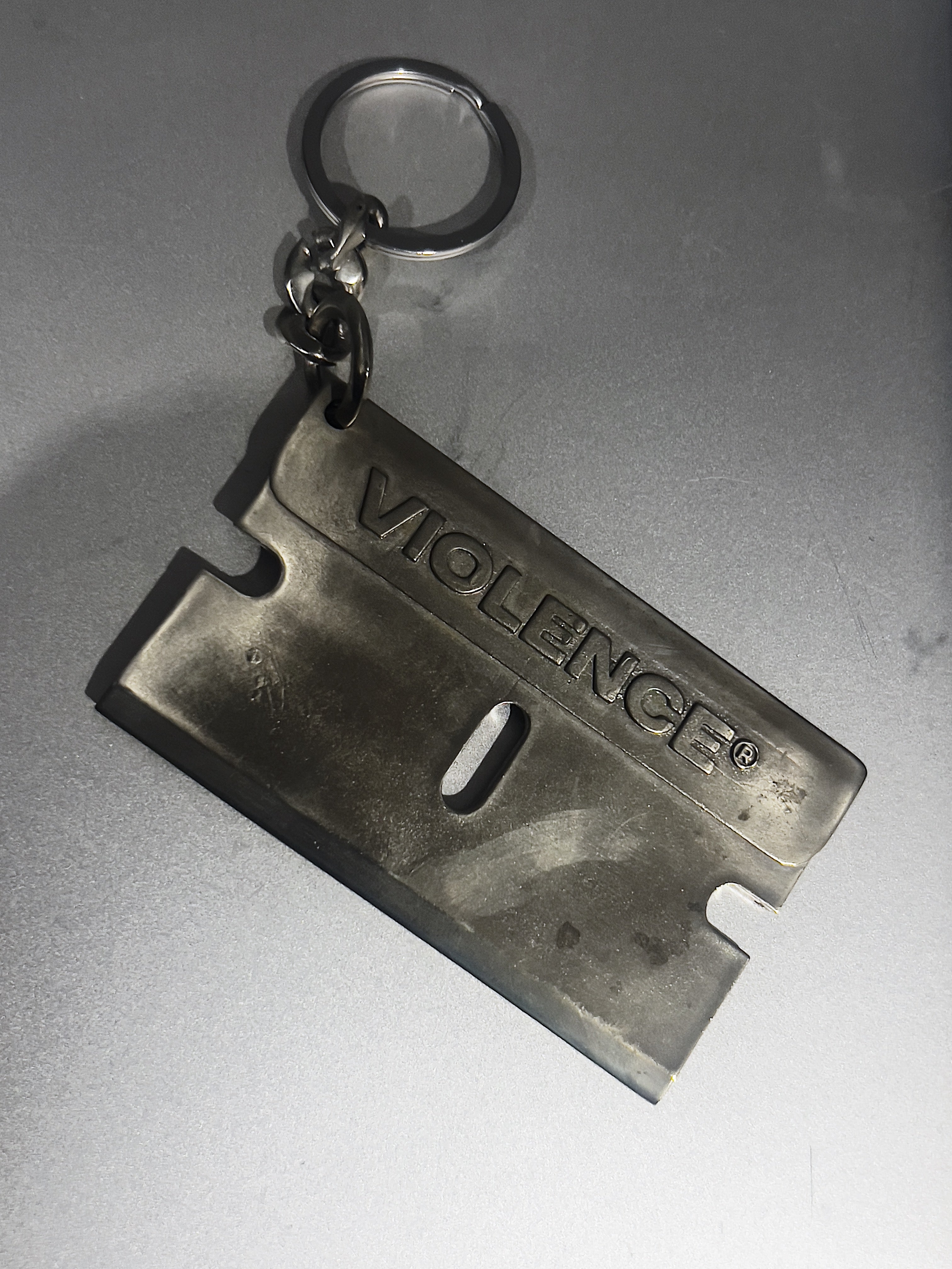HERETIC RAZOR BLADE KEYCHAIN