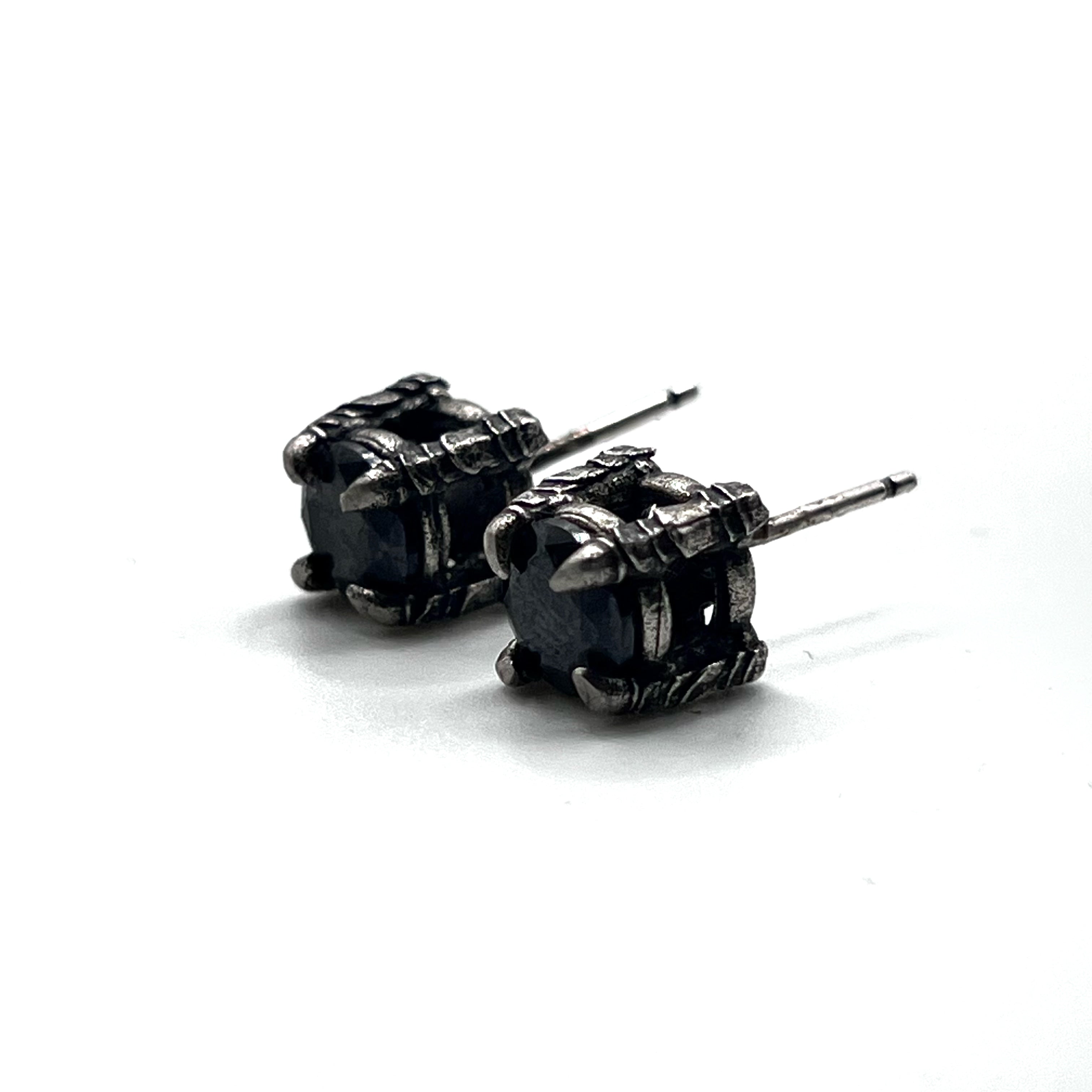 Silver Dragonclaw Studs