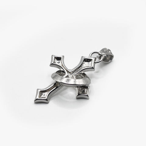 cross pendant 